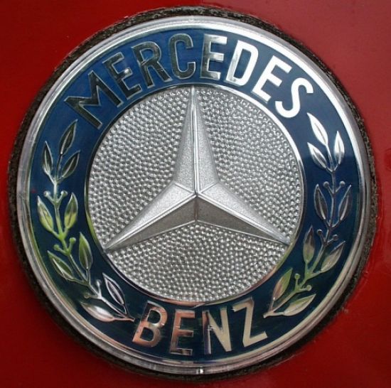 Daimler_Benz_2009-01.jpg